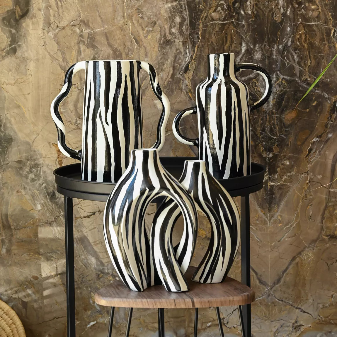 Le Vase Fayoum - Zèbre - MAISON MARMOL