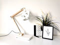 Lampe de bureau origami bois et blanc - Leewalia